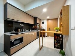 Midwood (D23), Condominium #437444511